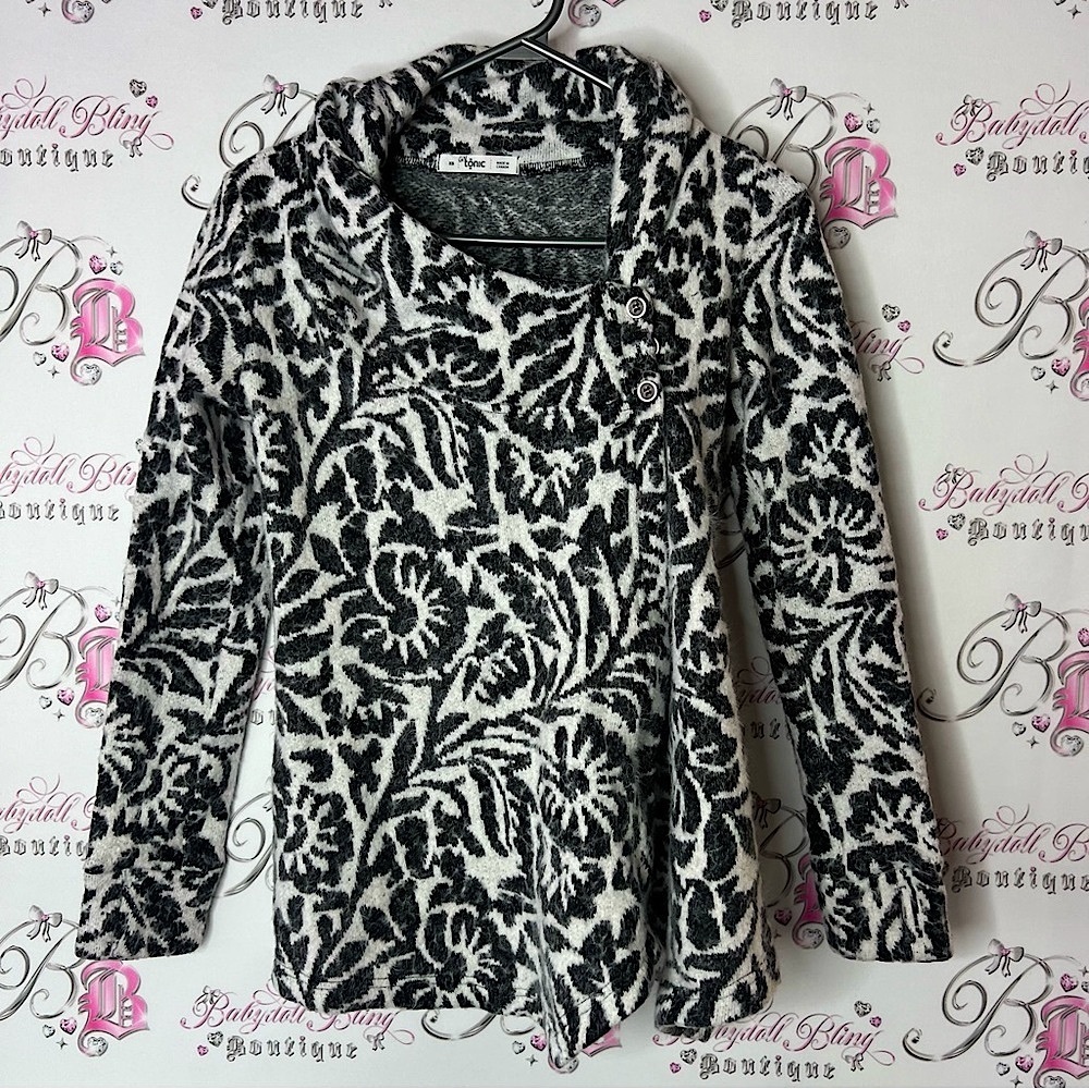 Tonic cardigan Black and White button up Sweater with Intricate Design